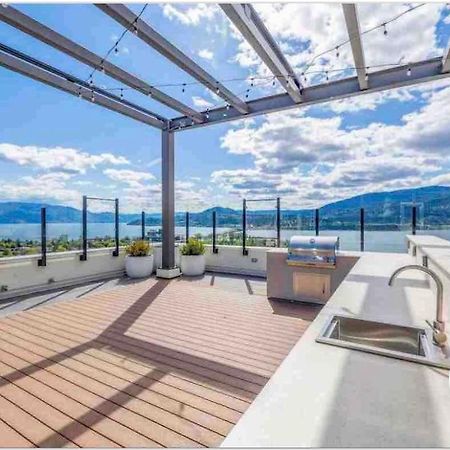 Amazing Brand New Lakeview Condo Downtown Келоуна Екстер'єр фото